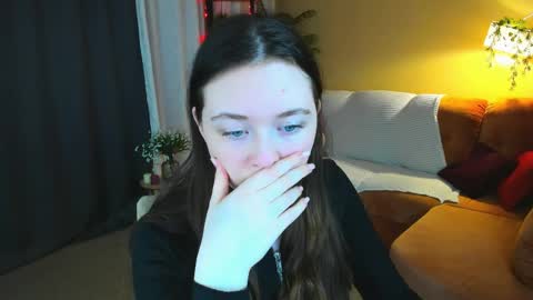 alluringeyess online show from April 23, 4:42 pm