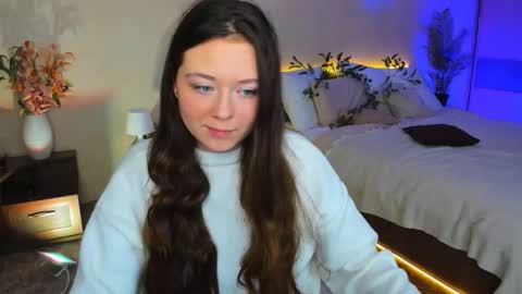 alluringeyess online show from October 1, 7:52 pm