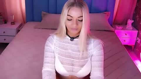 AlwaysHot online show from April 21, 2:51 am