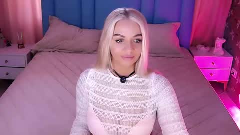 AlwaysHot online show from April 26, 2:20 am