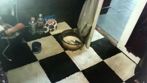 allymoon1369 online show from April 19, 12:10 am