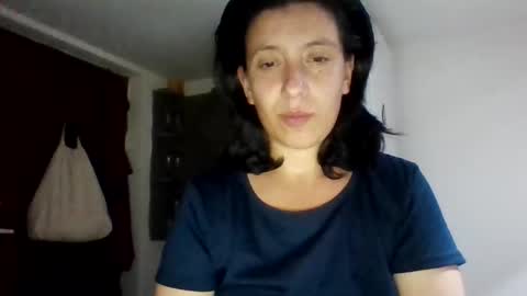 Snapshot of alma_amy chatting on September 24, 8:41 pm Alma online show from September 24, 8:41 pm