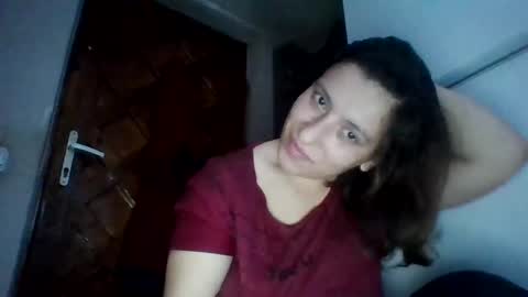 Snapshot of alma_amy chatting on February 22, 9:53 pm Alma online show from February 22, 9:53 pm