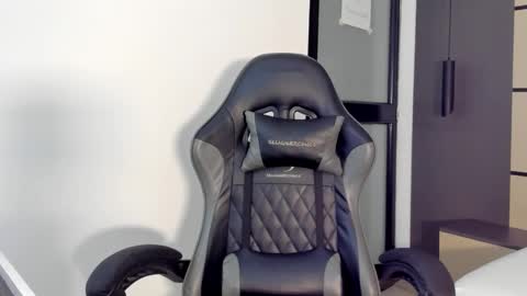 ALMA FENIX  online show from February 7, 6:56 pm