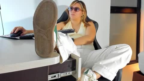 ALMA FENIX  online show from March 14, 1:23 pm