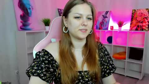 alma_jons online show from April 25, 12:13 am