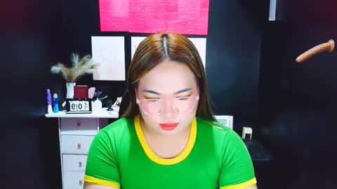 Almira online show from January 10, 7:57 am