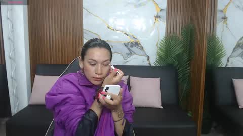 alonddra_tay online show from May 5, 11:57 am