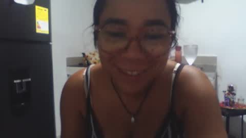 analia online show from September 16, 5:15 am