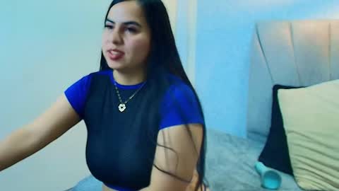   A L Y  online show from October 1, 12:54 pm