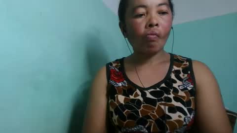 alypierette online show from June 6, 7:36 am