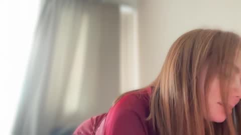 Alise and Jane online show from April 1, 9:10 am