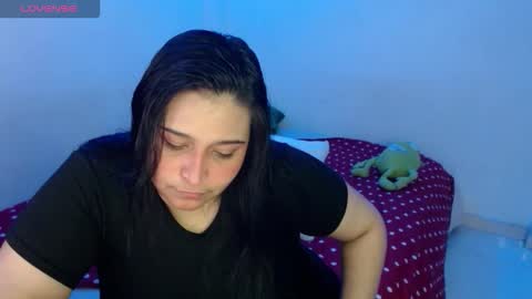 Alyson online show from February 12, 6:37 am