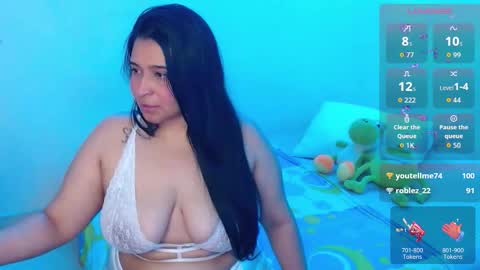Snapshot of alyson_27 chatting on October 14, 7:55 am Alyson online show from October 14, 7:55 am