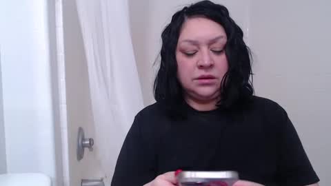 Snapshot of alyssiaamorexo chatting on February 18, 1:55 pm Alyssiaamorexo online show from February 18, 1:55 pm
