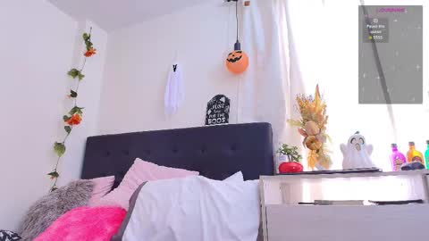 Snapshot of amabella_w chatting on October 12, 7:38 pm Isabella online show from October 12, 7:38 pm