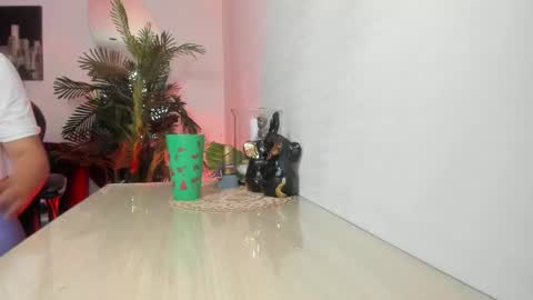 anny online show from April 25, 2:14 am