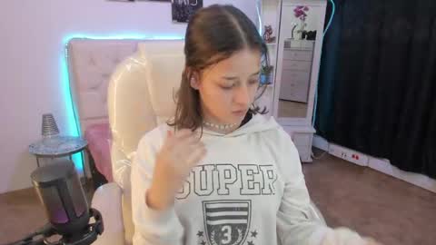 B I A N C A online show from April 23, 8:33 pm