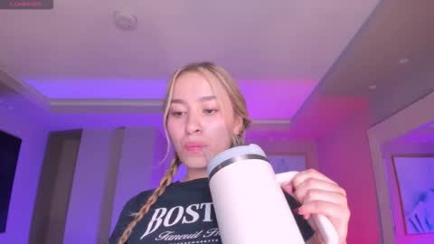 Amaia Haywood online show from March 8, 5:11 am