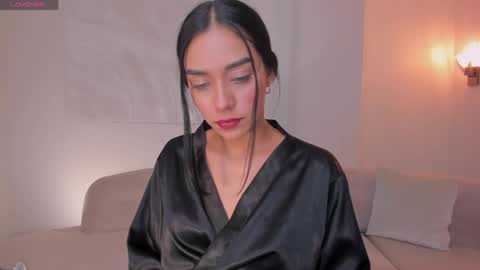 Amalia cruss online show from April 21, 1:53 am