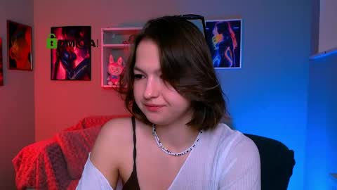 Amalia online show from June 2, 8:59 am