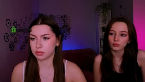 Amalia online show from April 24, 9:34 am