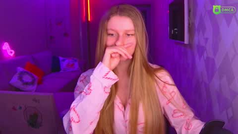 Amalia online show from December 29, 1:49 pm