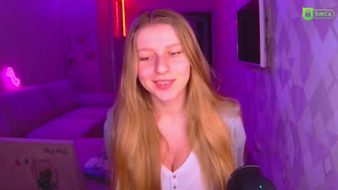 Amalia online show from December 12, 2:33 pm