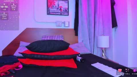 amanda29_ online show from June 11, 7:11 pm