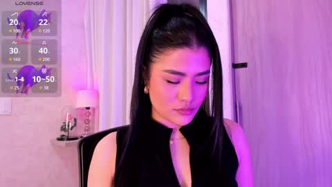 Snapshot of amanda_26 chatting on January 15, 3:00 am Luisa online show from January 15, 3:00 am