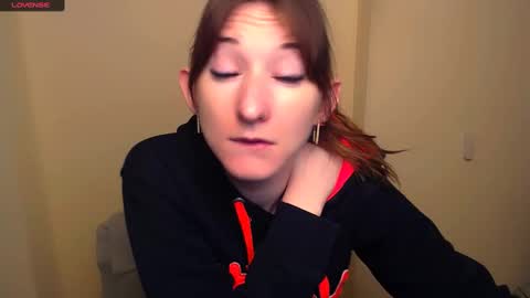 Snapshot of amandasentin chatting on March 4, 8:24 am Amanda online show from March 4, 8:24 am