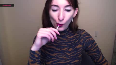 Snapshot of amandasentin chatting on February 25, 8:03 am Amanda online show from February 25, 8:03 am