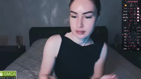 Snapshot of amara_campbell chatting on March 12, 3:35 am amara campbell online show from March 12, 3:35 am