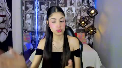 A M A R A online show from February 27, 9:25 pm