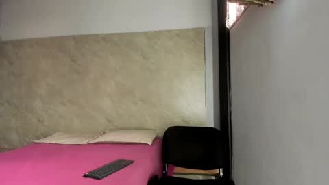 Snapshot of amara_luxe chatting on October 15, 8:55 pm amara_luxe online show from October 15, 8:55 pm