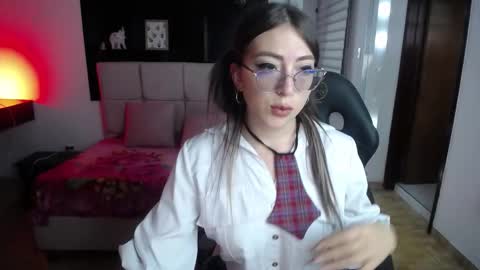 amara_sexy_ online show from February 23, 8:19 pm