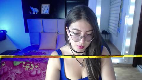 amara_sexy_ online show from March 9, 8:01 pm