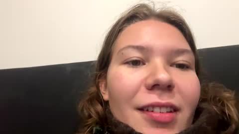 Amara Elise online show from January 19, 8:51 pm