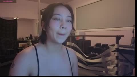 leash online show from April 26, 9:18 am