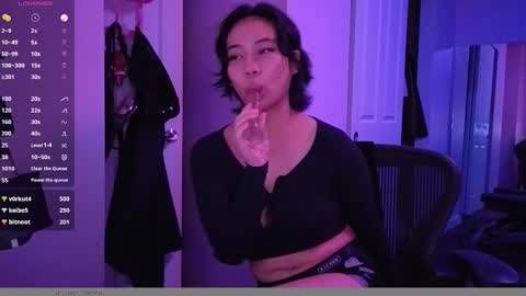 leash online show from March 9, 3:53 am