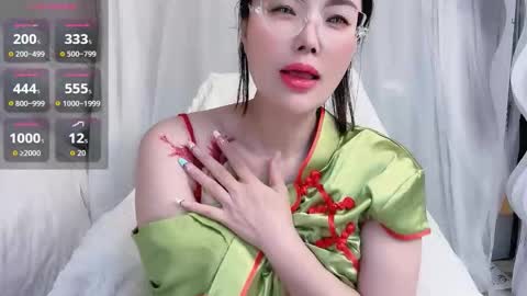 yooo online show from November 3, 10:19 am