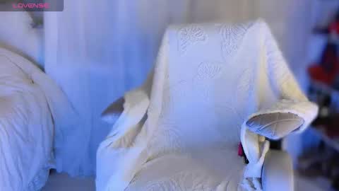 yooo online show from January 9, 2:43 pm