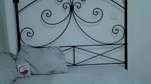 Snapshot of amazingsexygirl chatting on February 5, 1:58 am amazingsexygirl online show from February 5, 1:58 am