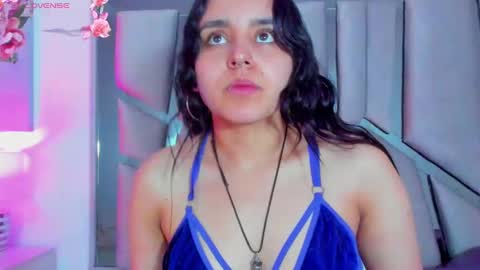 Snapshot of ambar_devon chatting on February 28, 8:07 pm online show from February 28, 8:07 pm