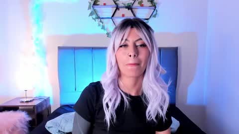 ambar_gh1 online show from April 28, 2:27 am