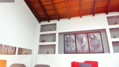 Ambar  online show from February 2, 11:42 am