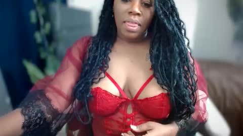 Amoya online show from February 13, 4:19 pm