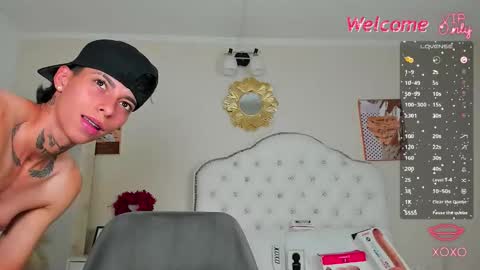 Amber  online show from February 14, 4:42 pm