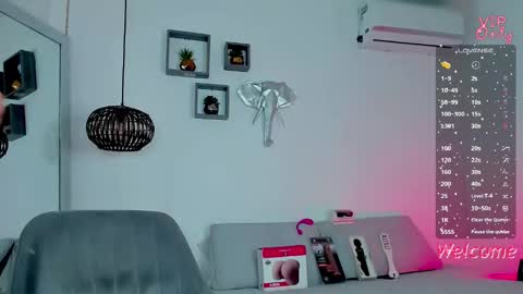 Amber  online show from January 17, 4:36 pm