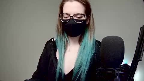 Snapshot of amber_candyfloss chatting on February 21, 2:50 am Amber non-nude model online show from February 21, 2:50 am